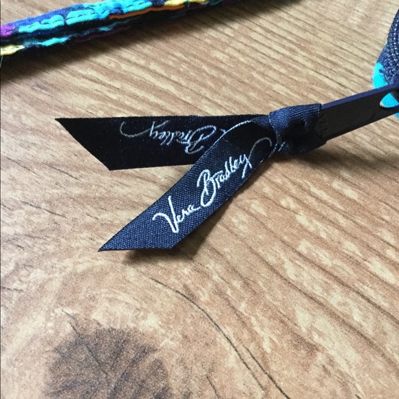 Very Bradley wristlet - Picture 2 of 3